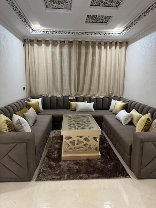 Family-Sized Cosy Apartment Larache Exteriör bild